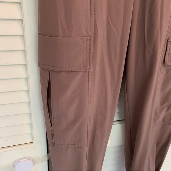 Athleta Chelsea Utility Jogger Pants Women 6 Mineral Brown Featherweight Stretch - Picture 7 of 16